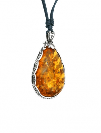 \ Ahlam Amber\  silver plated necklace