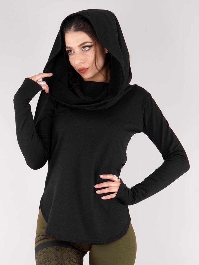 Long sleeve top, large hooded collar, black, form-fitting, Yggdrazil Hookäa