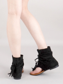 \"Icares\" boot sandals, Black