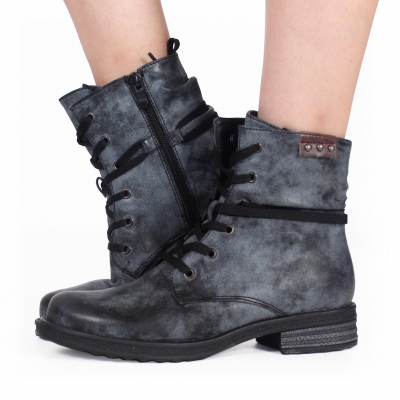\ Irwaen\  boots, Grey and black