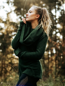 \ Mantra\  big collar sweater, Forest green