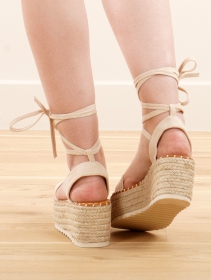 \ Nyarsha\  platform sandals, Beige