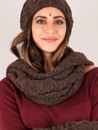 \ Ona\  crochet snood scarf, Brown