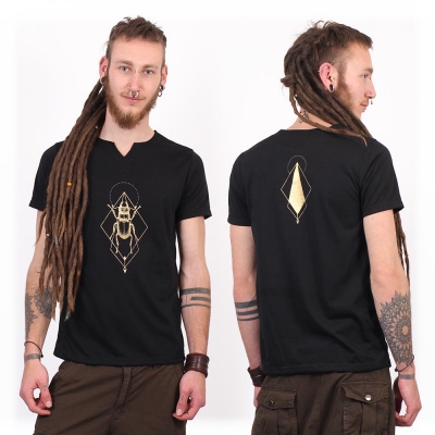 \ Scarab spirit\  slit v-neck t-shirt, Black and gold