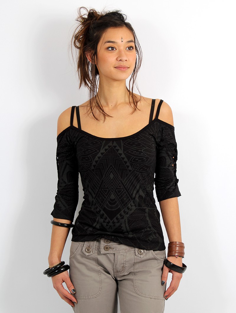 \ Sedna Africa\  cut out braided back and 3/4 sleeve printed top, Black